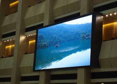 China P8mm Outdoor LED Advertising Screens , 1R1G1B LED Video Wall display supplier